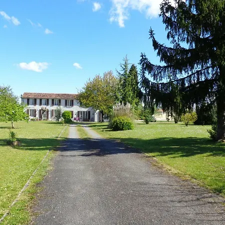 Au Bellefleur Bed & Breakfast